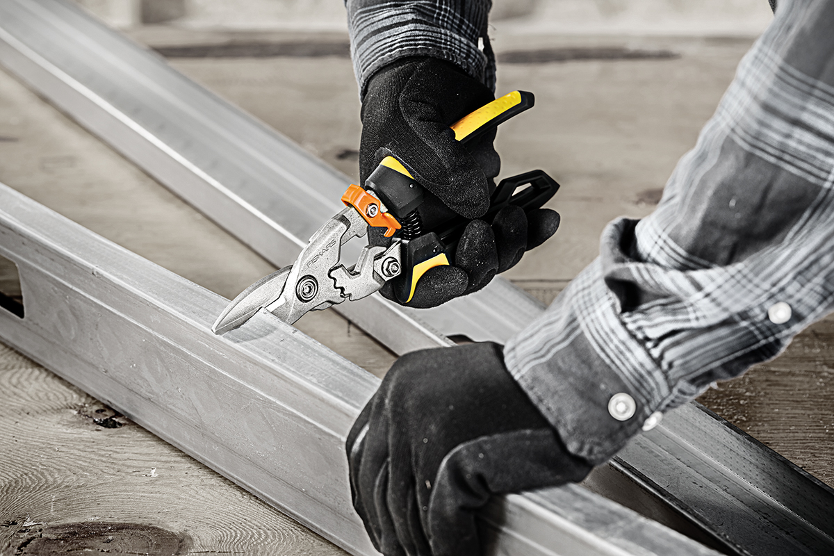 Fiskars PowerGear Blechschere gerader Schnitt